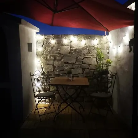 Apartamento Littel Franceska Jezera