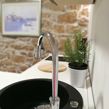 Littel Franceska Appartement Jezera