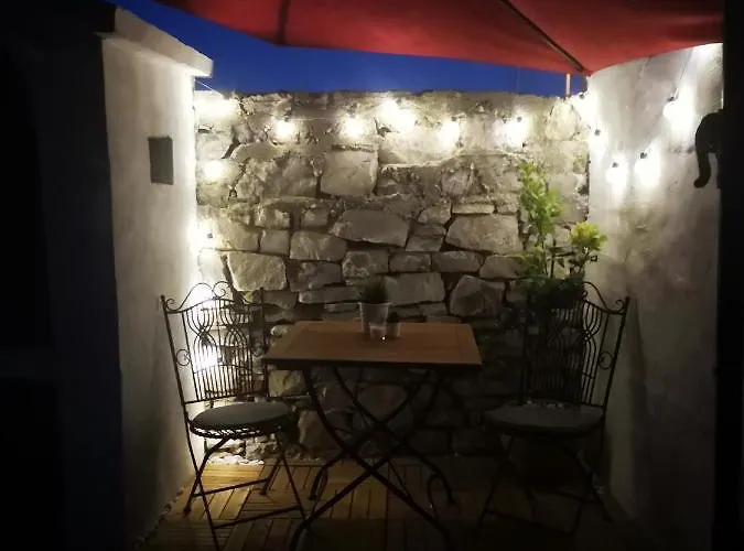 Apartamento Littel Franceska Jezera