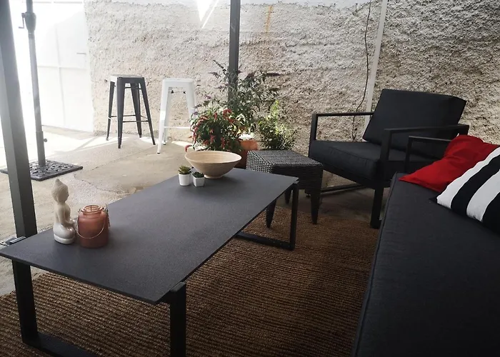 Littel Franceska شقة