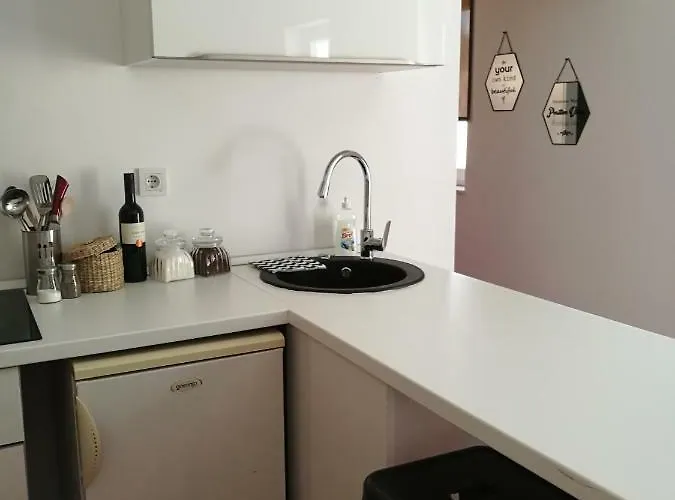 Littel Franceska Apartamento Jezera